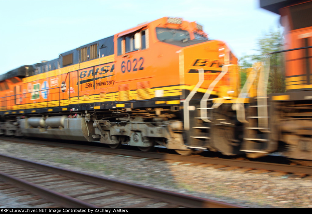 BNSF 6022